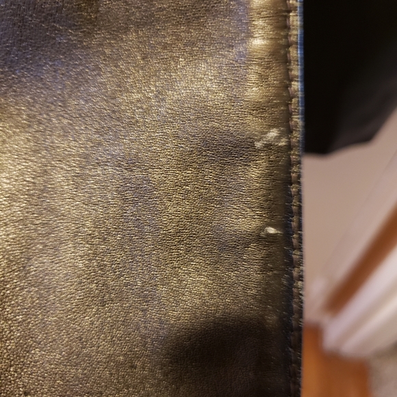 Leather Jacket - Picture 4 of 8